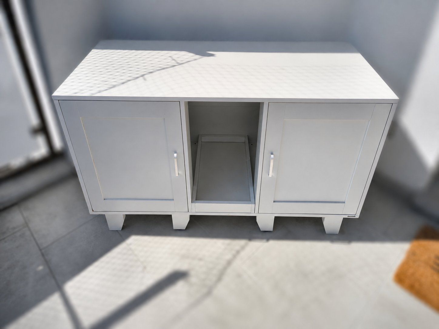 Tiragraffi: Katzenschrank / Katzenmöbel mit 2 Katzentoiletten – Usato da Uznach venduto da Cheese-Us 1