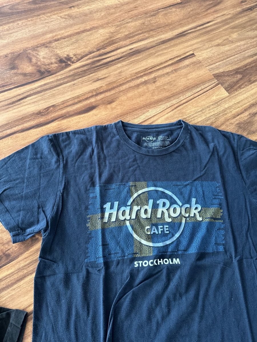 T-Shirts: 3 Hard Rock T.shirt Large  – Gebraucht aus Uster von bek_v2ct 4