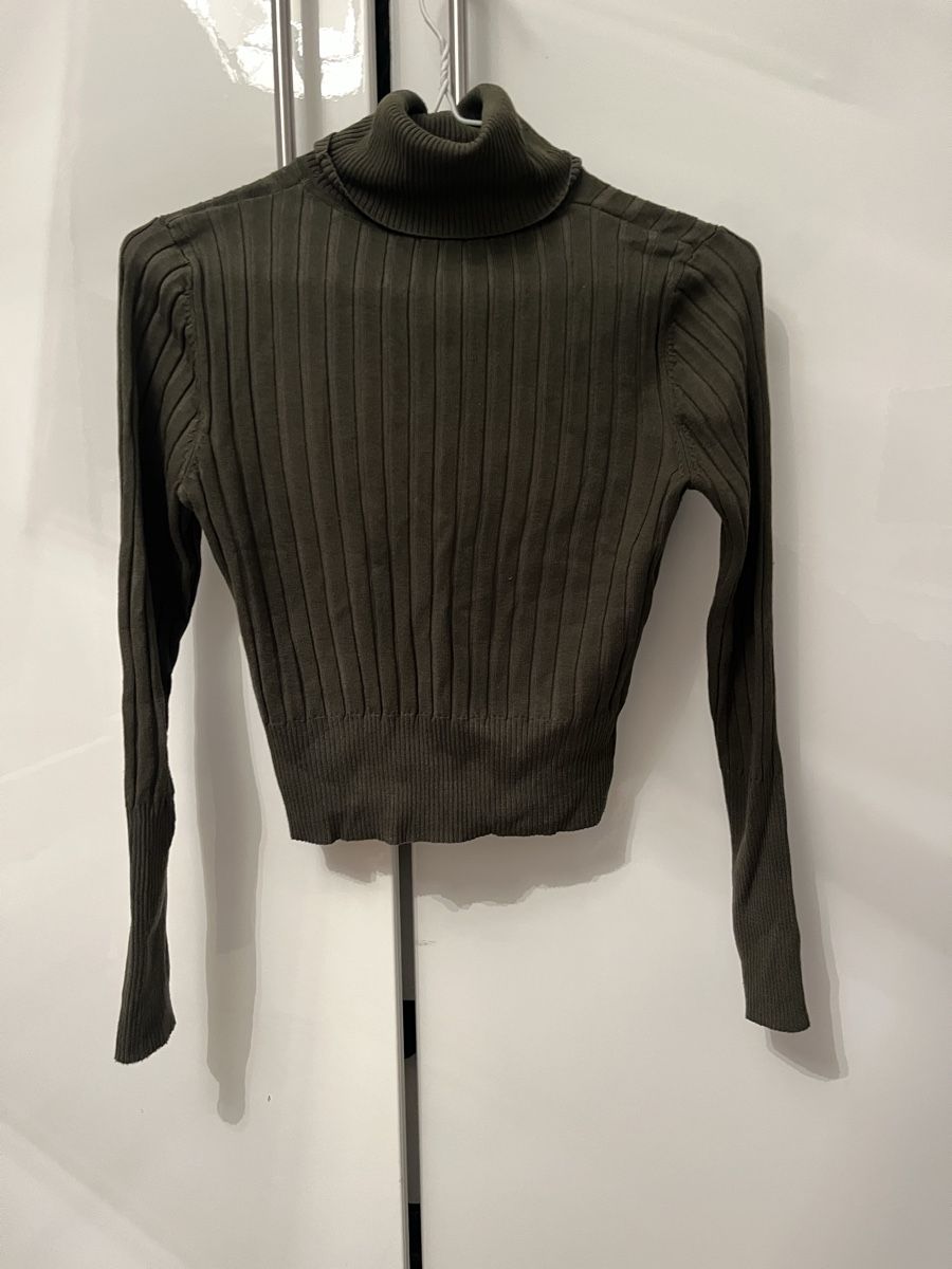 Zara Pulls & Sweat-shirts: Pull en viscose de ZARA, taille S – Neuf (Voir description) à Aigle par sow_m7gm 5