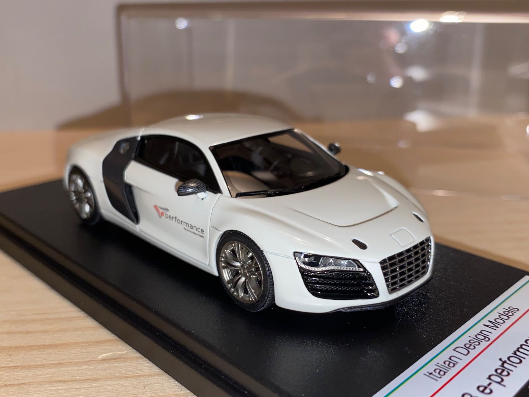 LookSmart Modellautos: Audi R8 e-Performance 1/43 No BBR No Minichamps – Neu (gemäss Beschreibung) aus Wohlen AG von PrivatSammlung 3