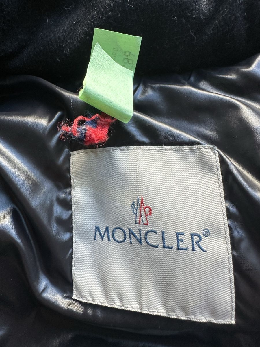 Moncler Jacken: Moncler black down jacket - size 3  – Gebraucht aus Langnau am Albis von bar_ml6k 7