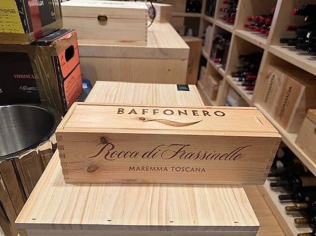 Vino: Baffo Nero 2011 – Usato da Porza venduto da Marti24 3
