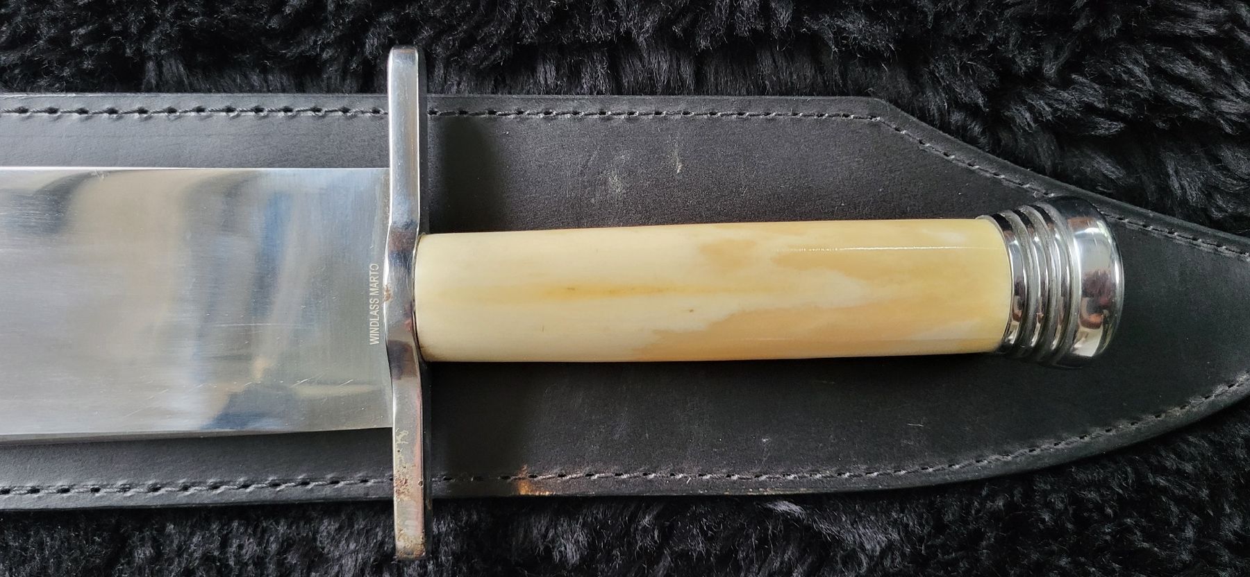 Accessori: Couteau bowie  – Usato da Bulle venduto da Kriss24 3
