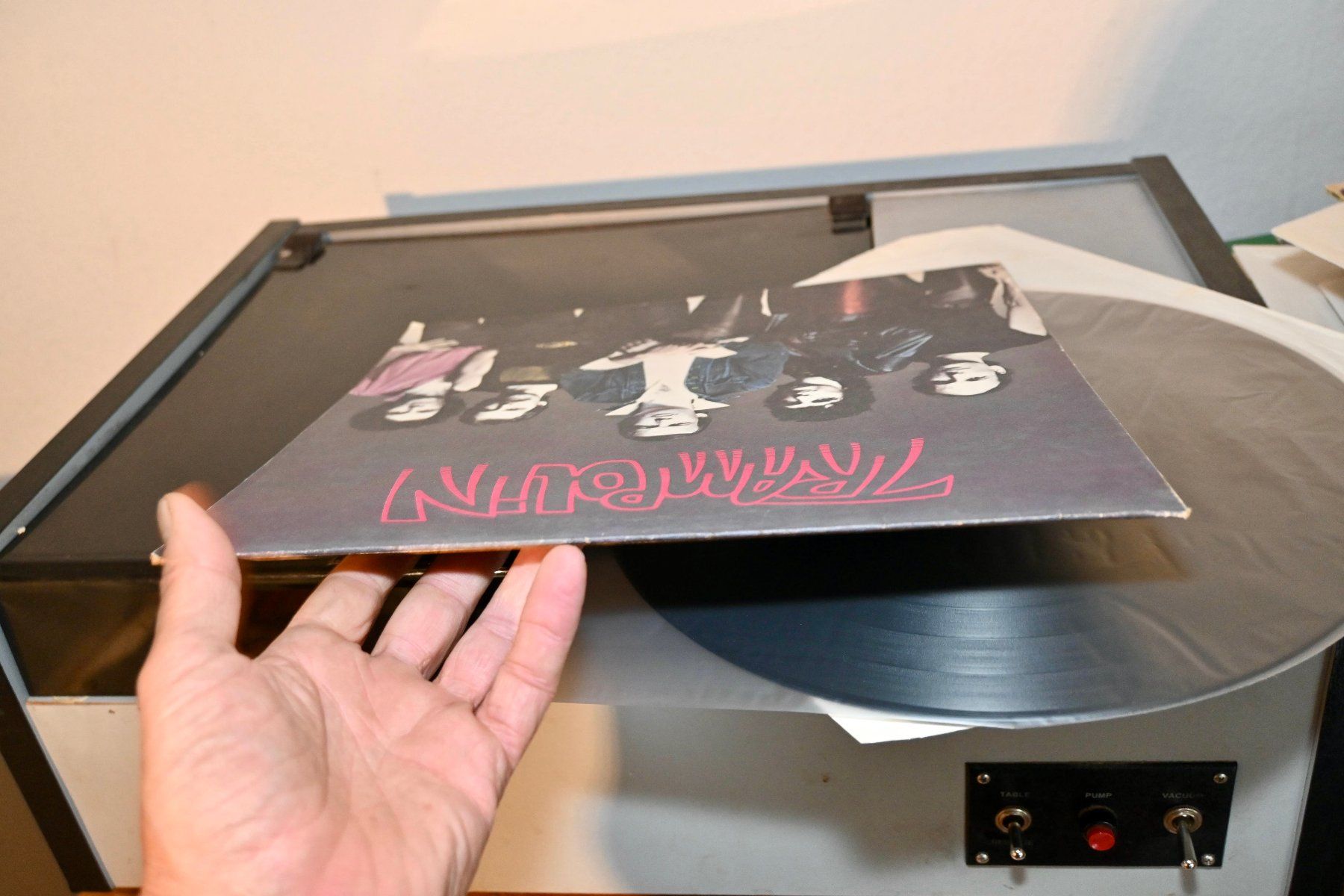 Dischi in vinile: CH HARDROCK glam LP 1981Trampolin VG+/VG+(+) – Usato da Pfaffhausen venduto da mono_rec 6