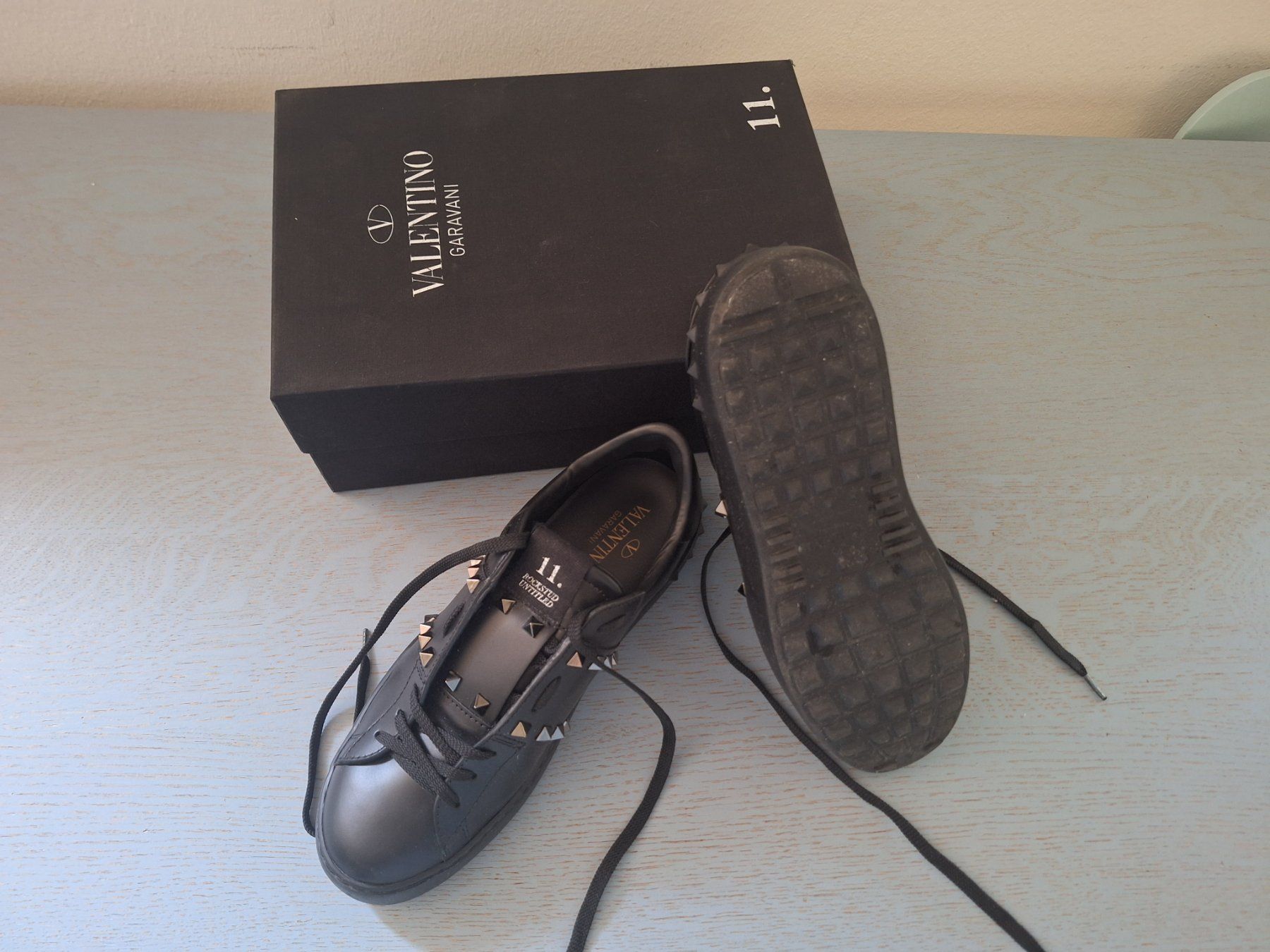 Valentino Scarpe da donna: VALENTINO GARAVANI Rockstud Sneaker schwarz, Gr. 39 – Nuovo (secondo la descrizione) da Zug venduto da BibiB 1