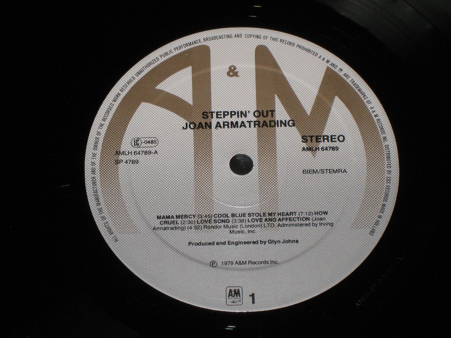 Schallplatten: LP - JOAN ARMATRADING - STEPPIN' OUT – Gebraucht aus Steckborn von Quo7 2
