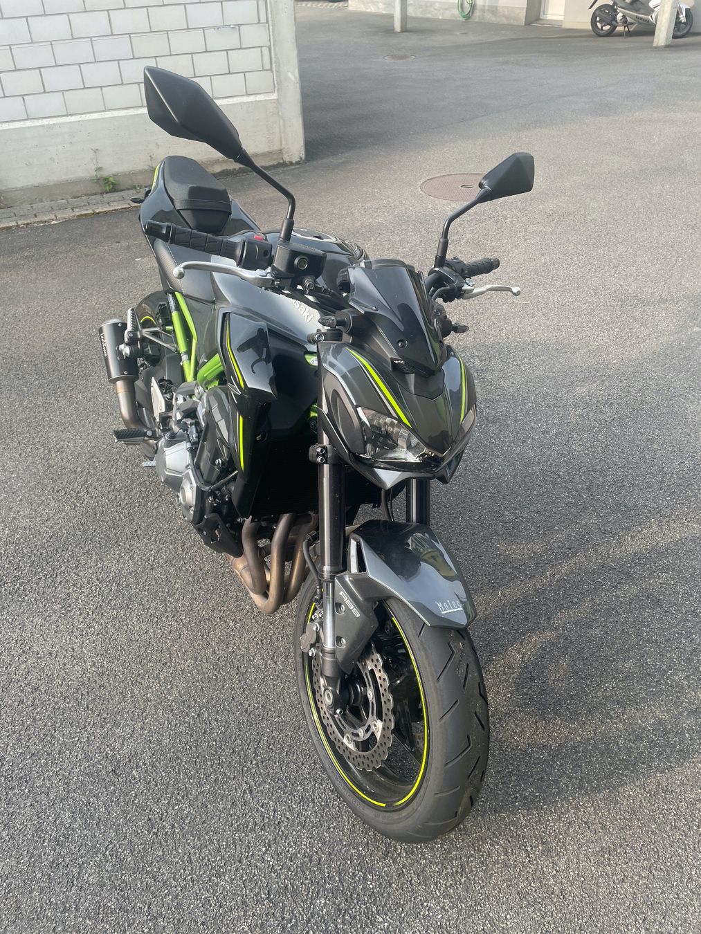 Kawasaki Strasse: Kawasaki Z900 92kW – Gebraucht aus Bürglen UR von Patriot1995