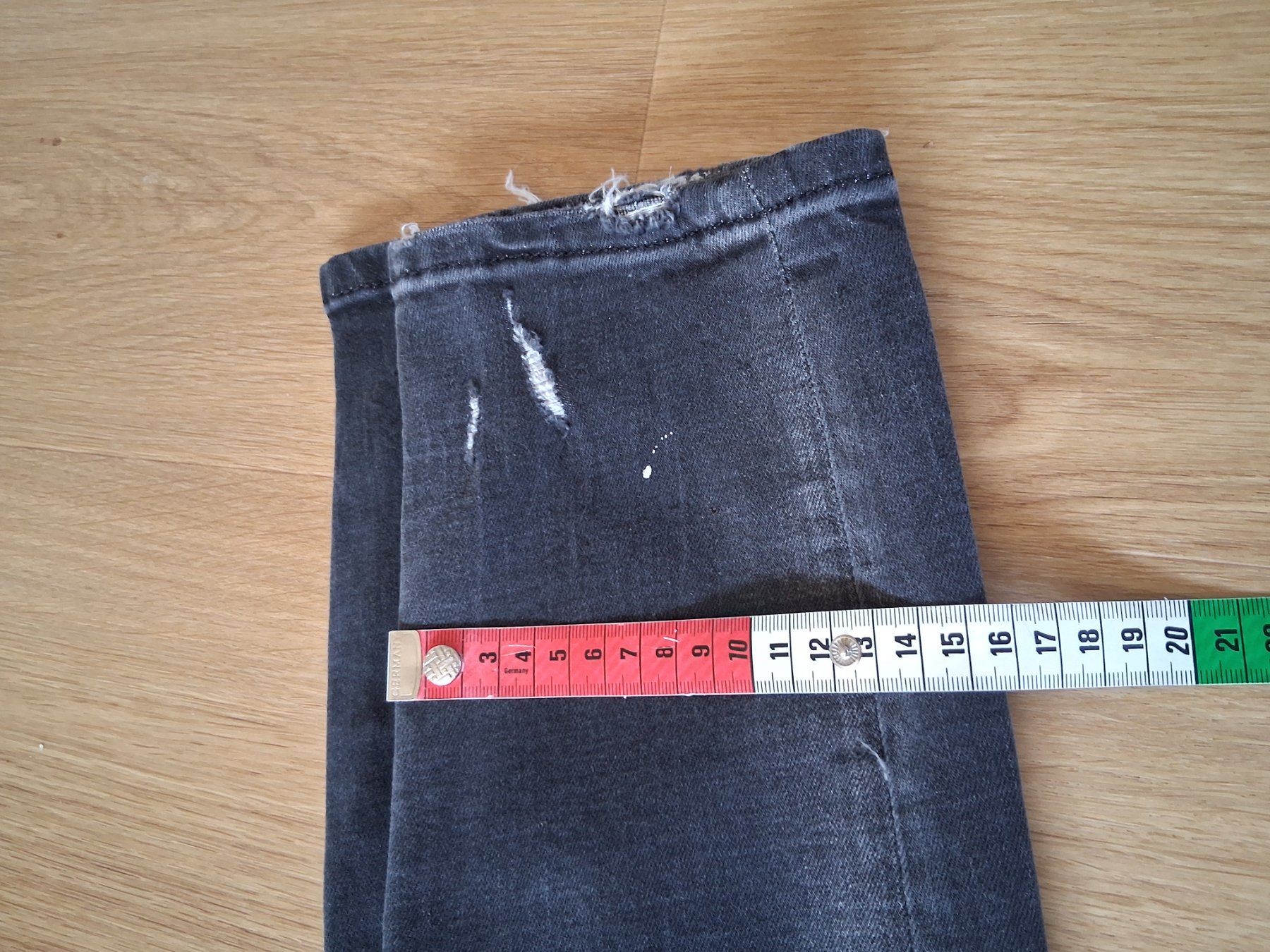 Dsquared2 Jeans: Dsquared2 Jeans 50 – Usato da Lengnau AG venduto da Nathi88 5