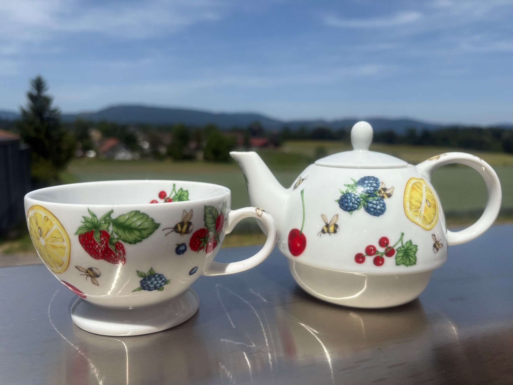 Teekannen: Teekanne mit Tasse – Gebraucht aus Aarwangen von kah_79t5 1