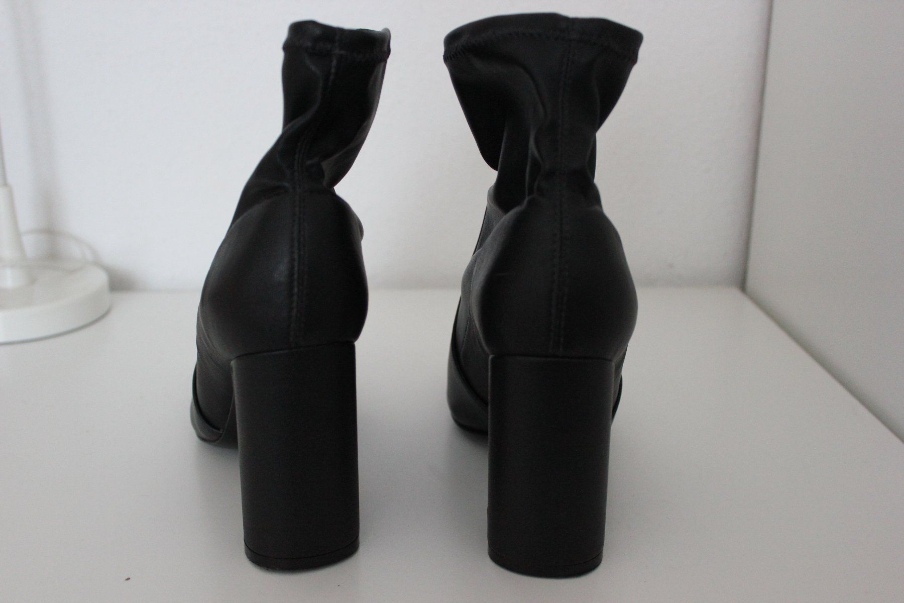 Scarpe da donna: Schtiflette Schutz  Gr.37 – Usato da Schliern b.Köniz venduto da Nikk0tin 2