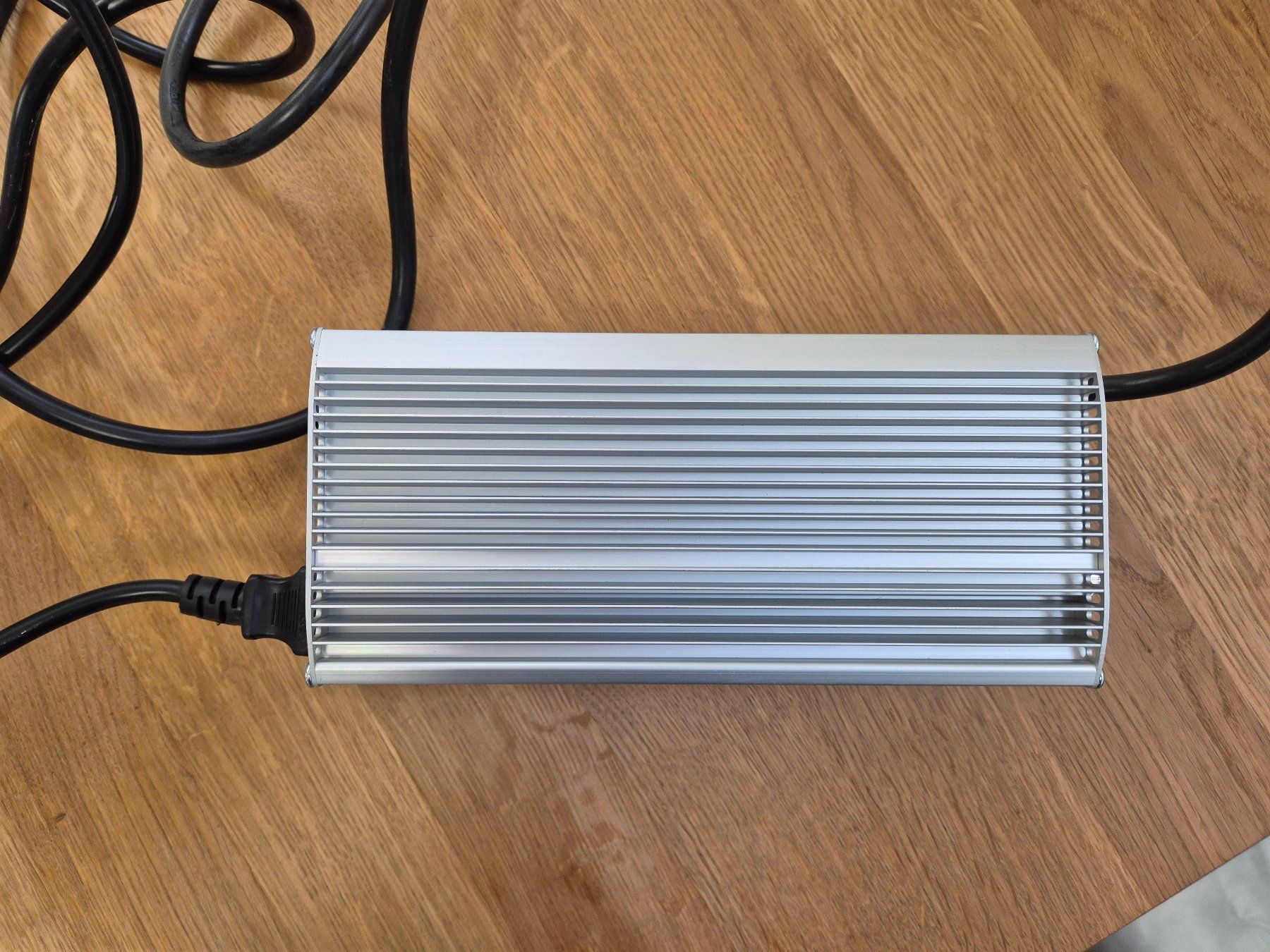 Lampen: Vpro Grow Lampe / Reflektor mit Rilux Vorschaltgerät – Gebraucht aus Rumlikon von john377 4
