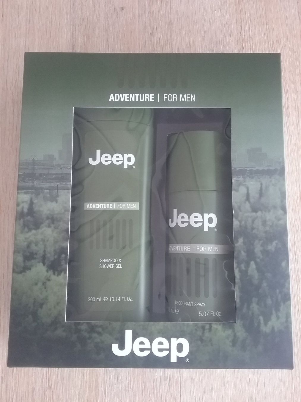 Doccia: JEEP Shampo & Shower Gel Deodorant Spray – Nuovo e nell'imballaggio originale da Altstätten SG venduto da Florida013