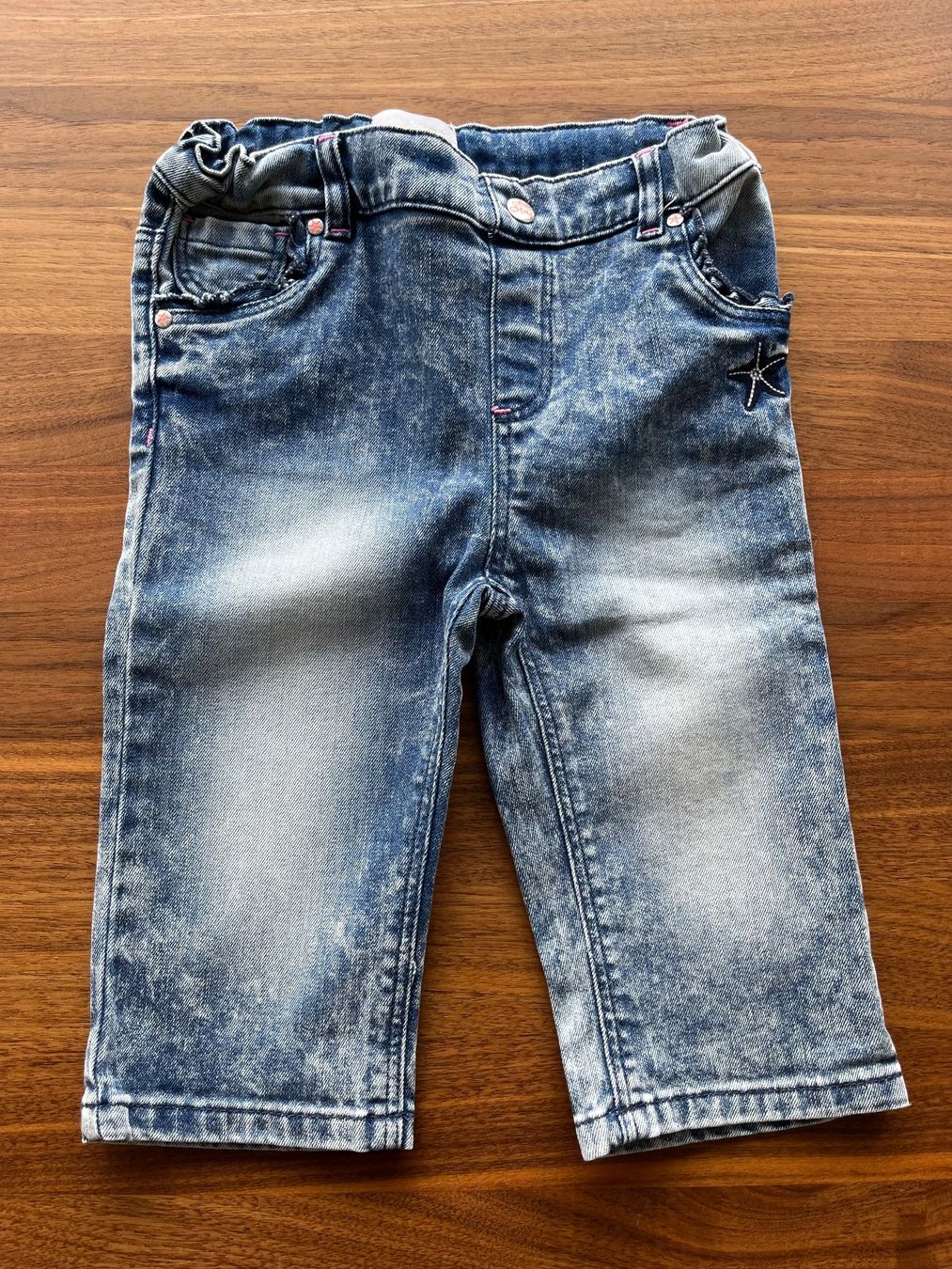 Pantaloni: Vögele Kids kurze Hose, 128 – Usato da Merlischachen venduto da alpeva
