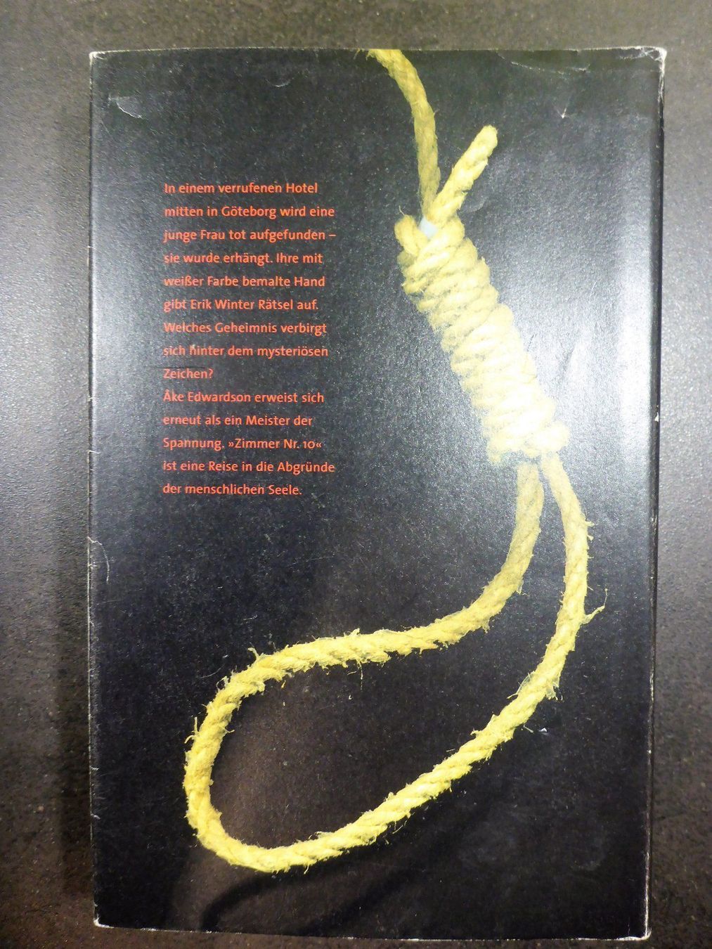 Libri: 2 Krimi: Zimmer Nr. 10 + Mimikry – Usato da Jegenstorf venduto da ladoga66 5