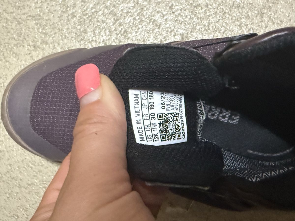 Adidas Scarpe per ragazzi: Adidas Terrex Schuh Gr. 30 – Usato da Oeschgen venduto da Mich_elle 3