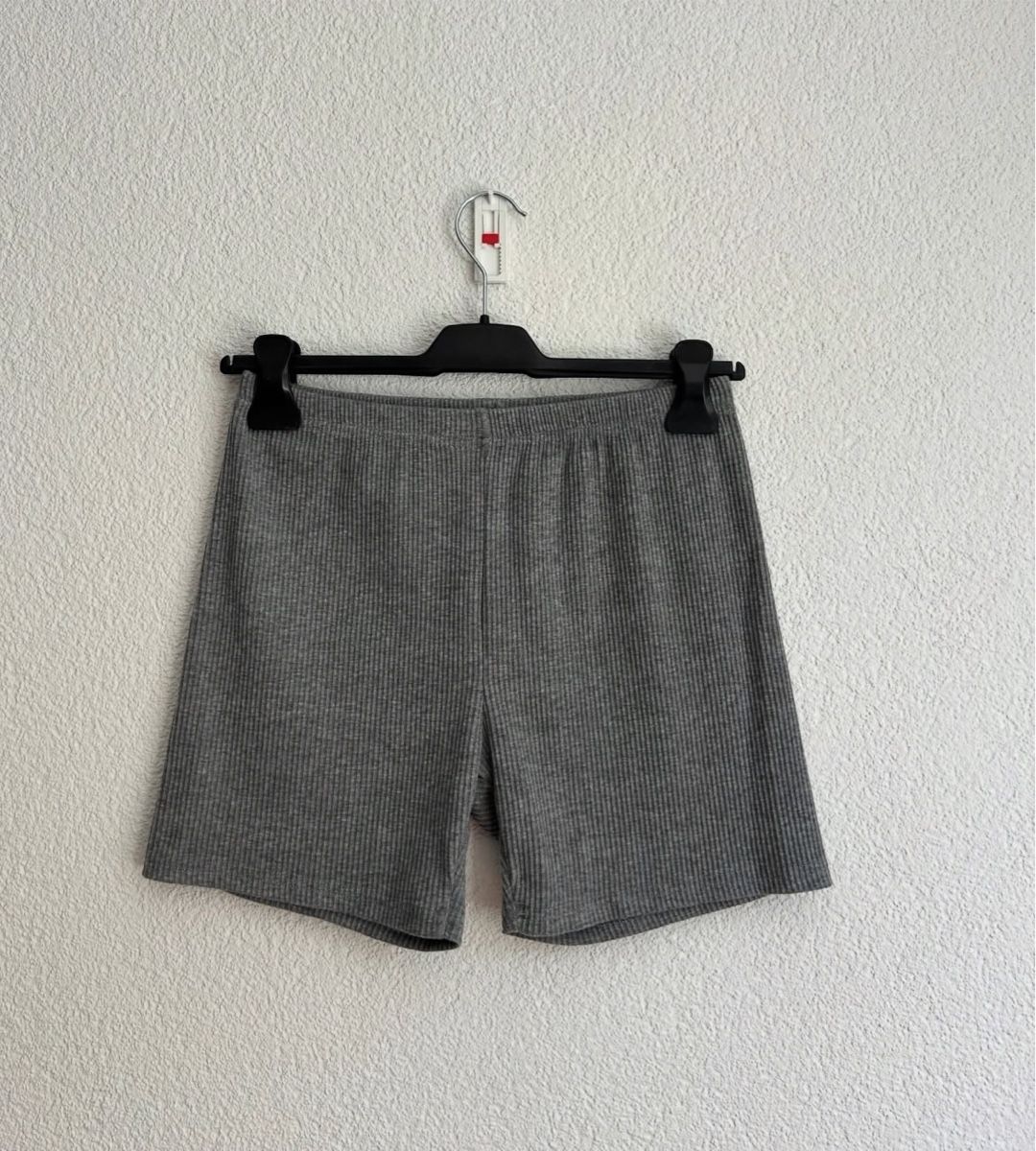 Shein Lotti di vestiti: Set Zweiteiler Top und Leggins – Usato da Chur venduto da jgr_s6mm 1