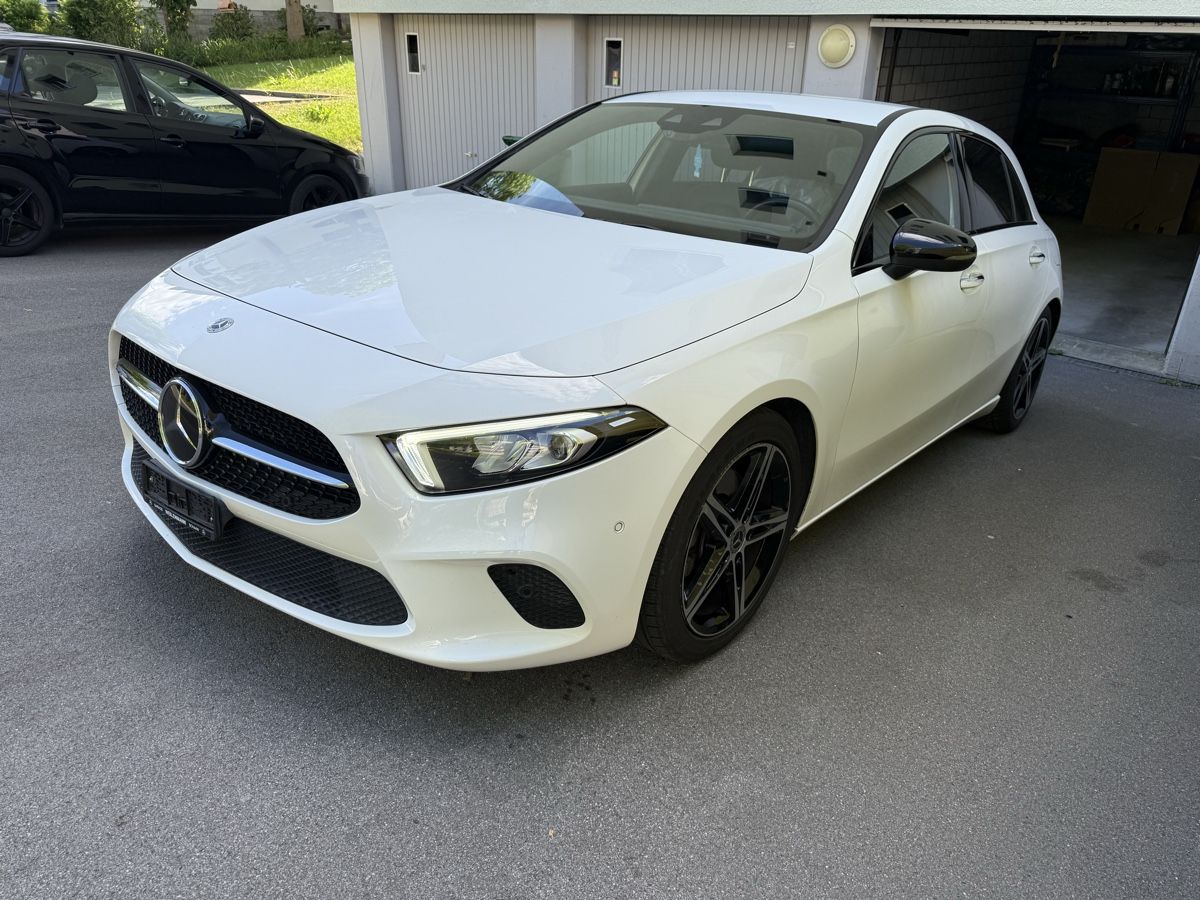 Mercedes-Benz Automobili: Mercedes A220d 4Matic Diesel – Usato da Werdenberg venduto da redsixxx
