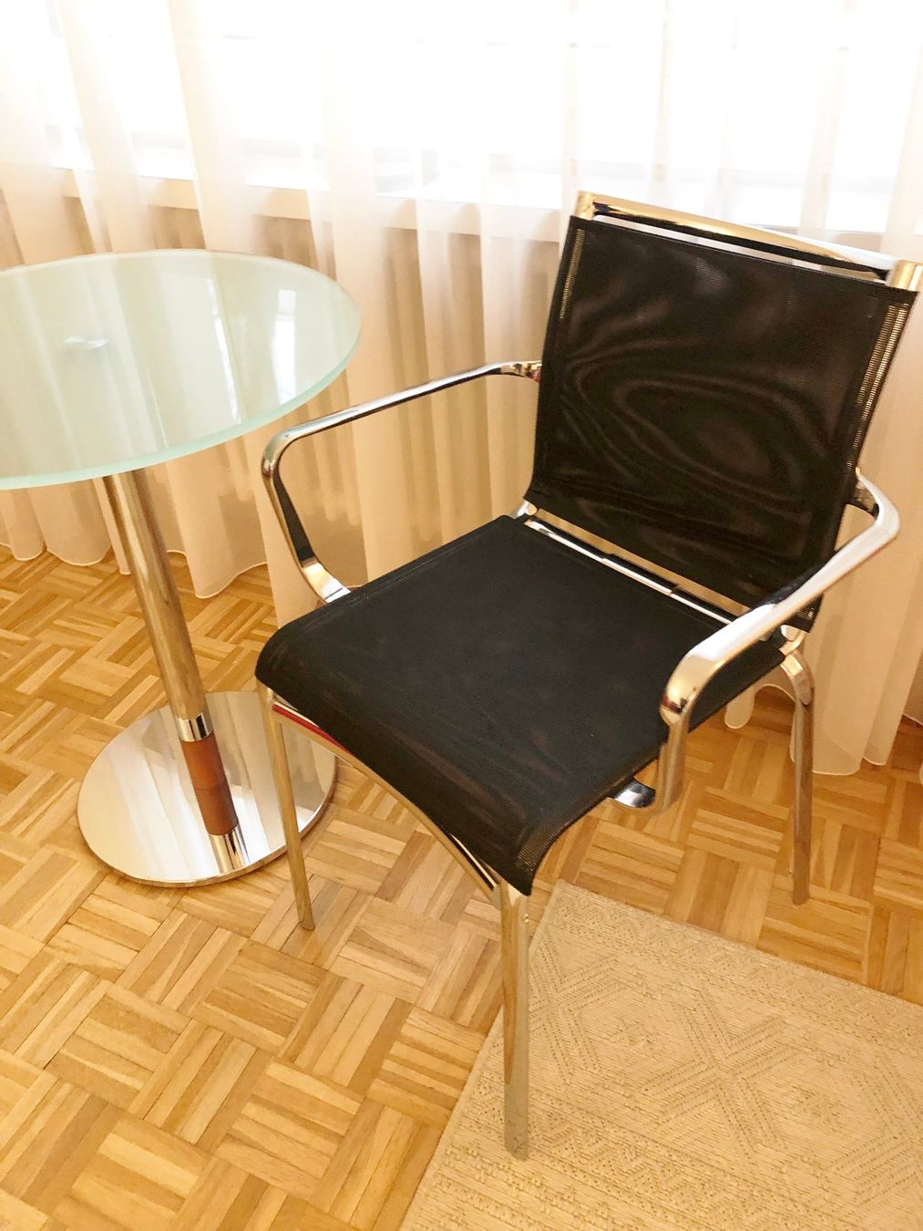 Chaises: Designer Stuhl – Neuf (Voir description) à Glattbrugg par Ariel012 4