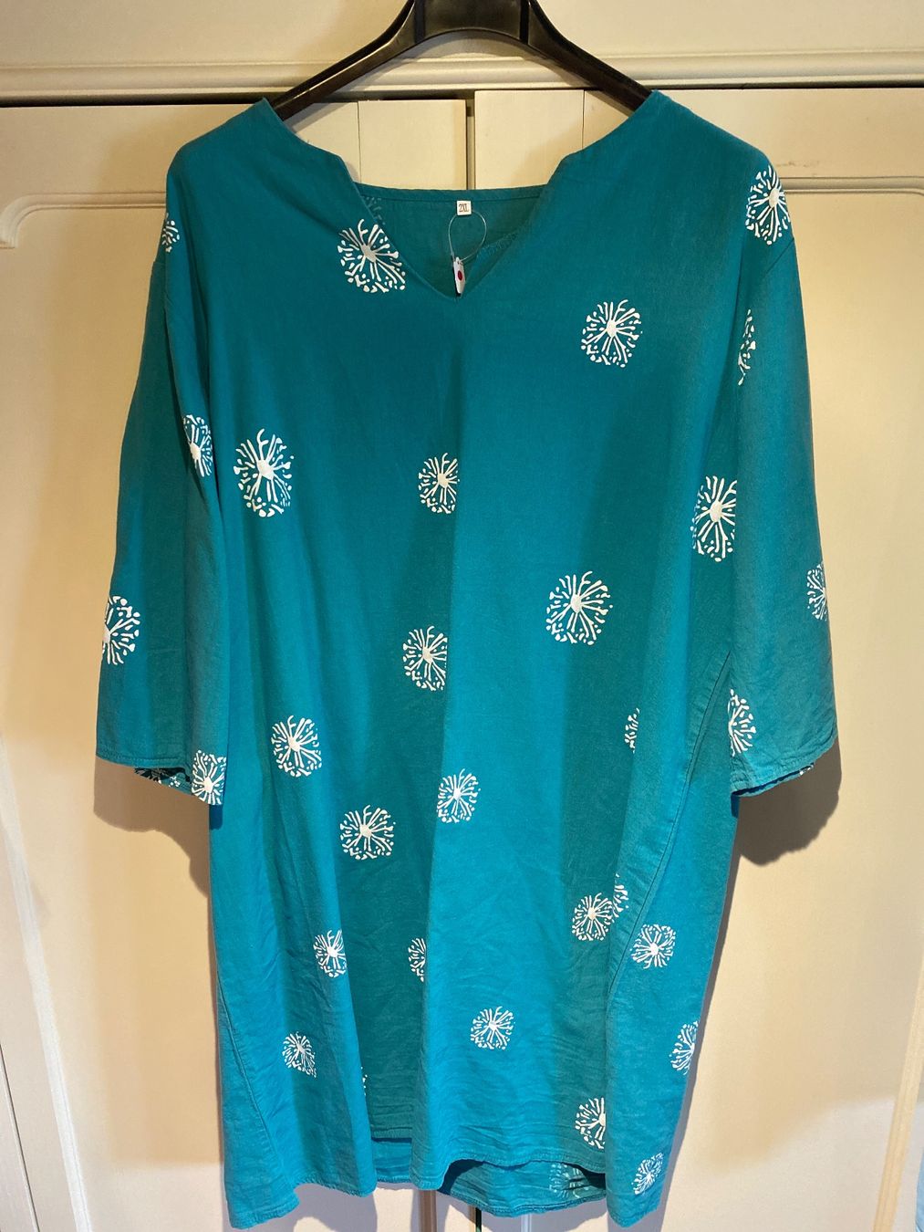 Vestiti: DAMENKLEID-TÜRKIS-WEISS – Nuovo (secondo la descrizione) da Meienried venduto da ManuelaBoutique 2