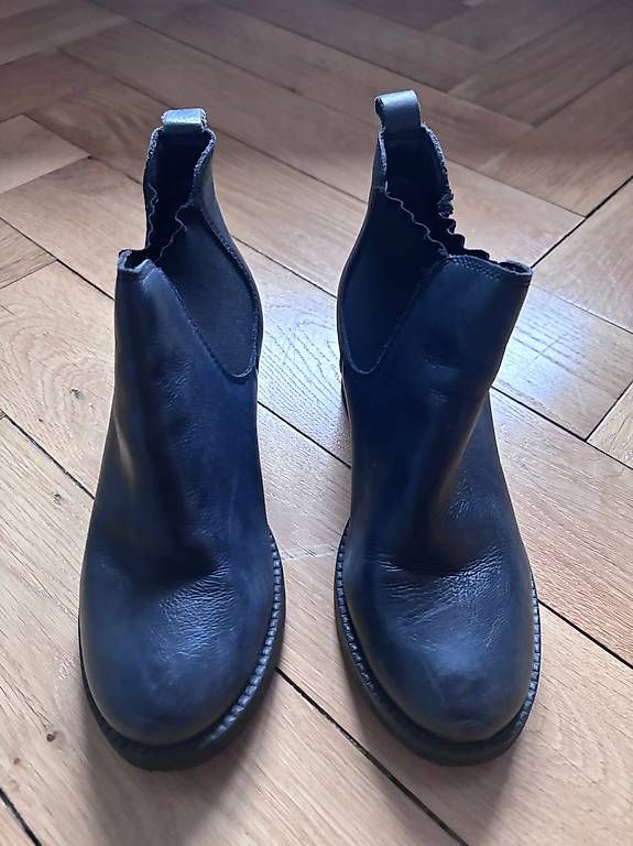 Chaussures femmes: Stiefelette von noiz. in 39 – D'occasion à Bern par viddra 1