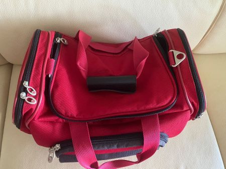 Rote Reisetasche Swiss Wenger, geräumig