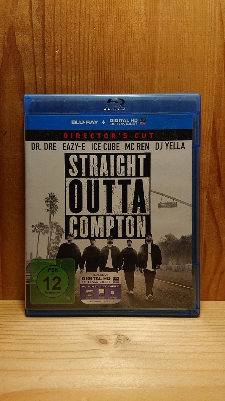 Tutti i DVDs: STRAIGHT OUTTA COMPTON Blu-Ray – Usato da Wilderswil venduto da Exebub