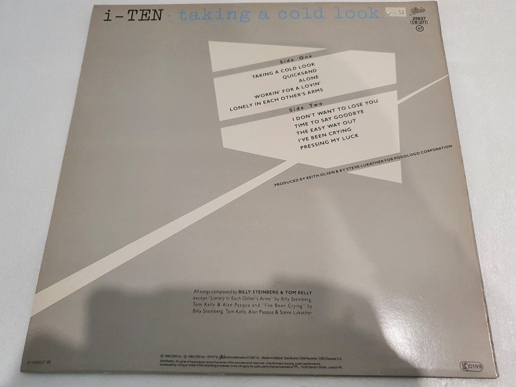 Dischi in vinile: i-Ten – Taking A Cold Look – Usato da Uster venduto da Vinyl-Leidenschaft 1