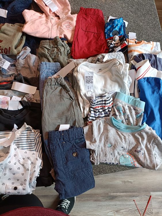 Ensembles coordonnés: Kleiderpacket Herbst Gr. 80 – D'occasion à Tenniken par Pasci1990 2