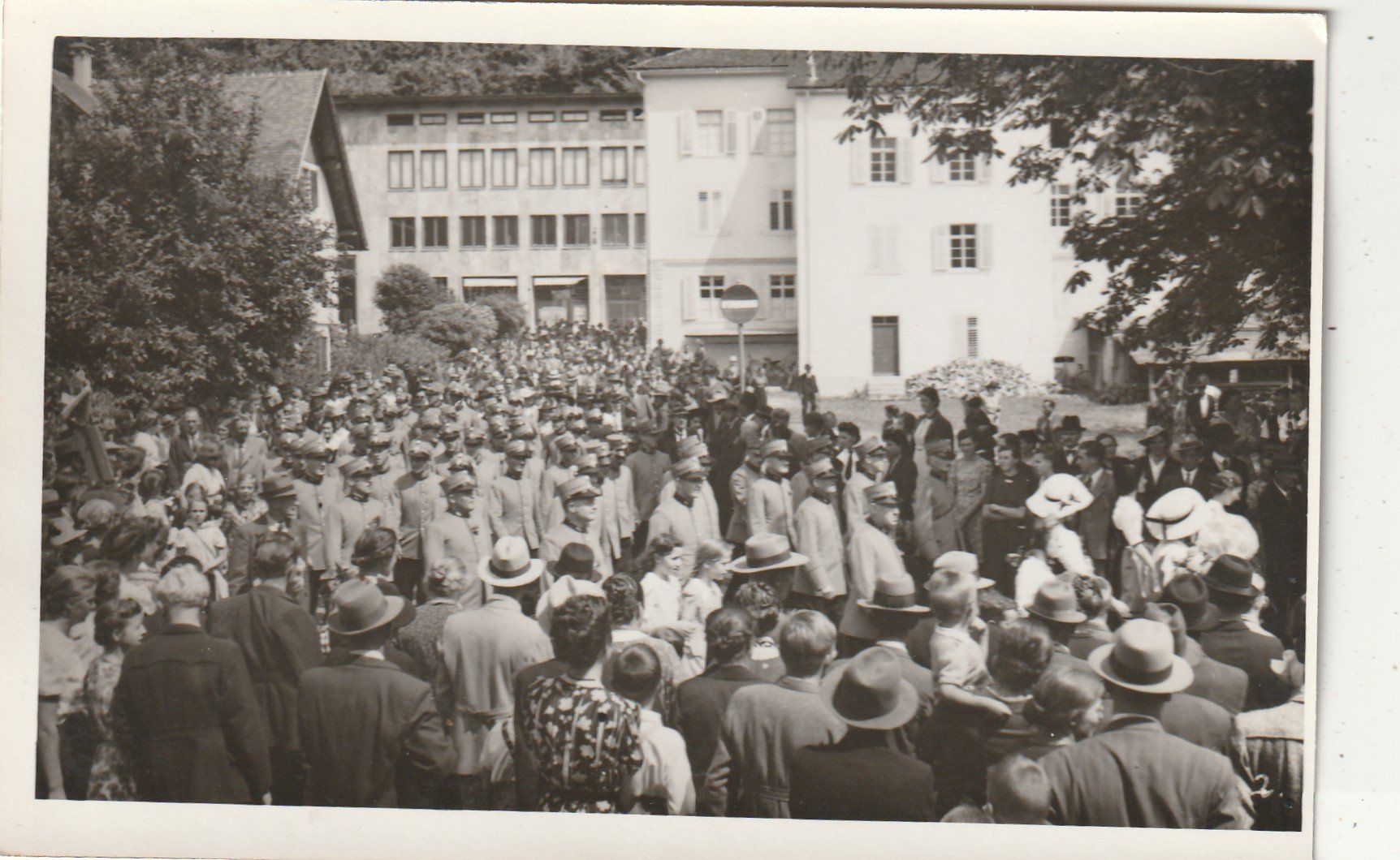 Cartes postales: Vaduz Umzug – D'occasion à Rorschacherberg par fratovi2