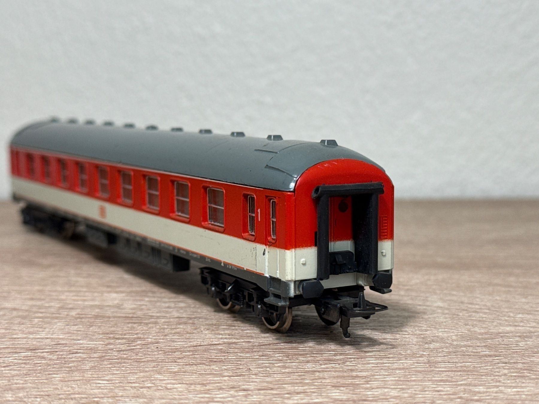 Lima Modellini di ferrovie: Lima Personenwagen DB (226) – Usato da St-Aubin-Sauges venduto da Lo_Go 3