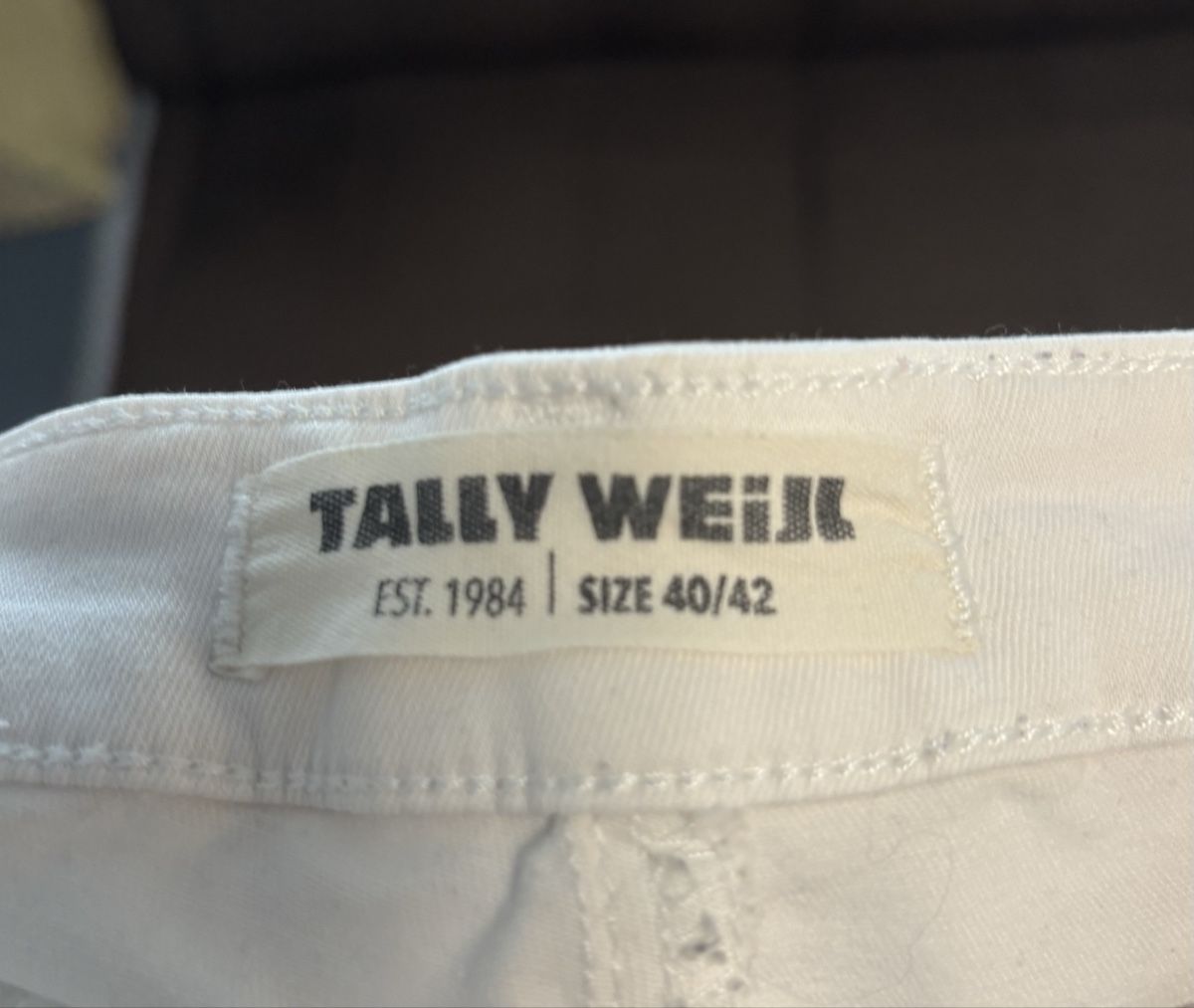 Tally Weijl Jeans: Tally Weijl Jeans – Usato da Uster venduto da oranger_pulli 4