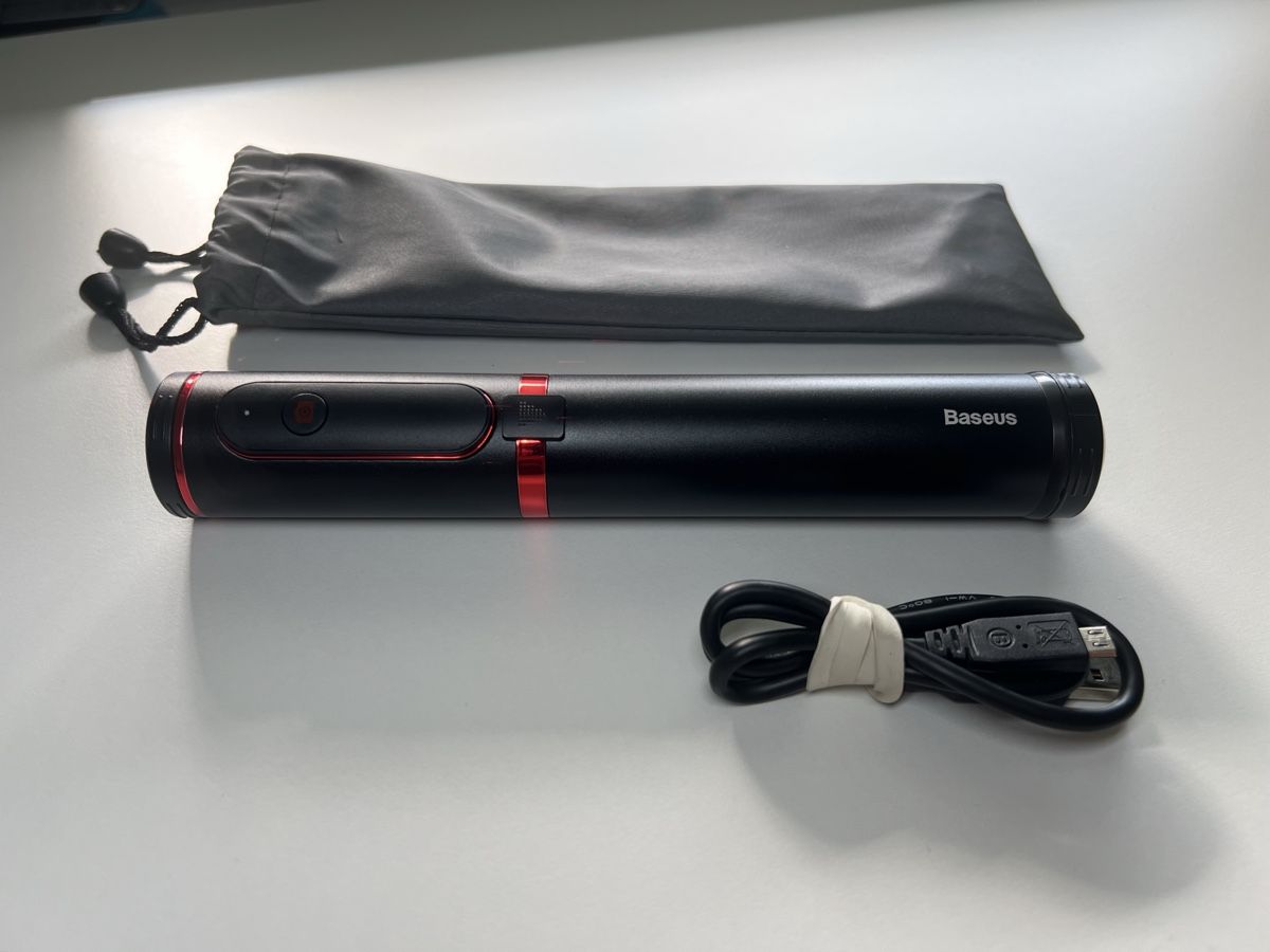 Baseus Staffe: Baseus Bluetooth Selfie Stick & Stativ – Usato da Gossau SG venduto da Alex_Tech