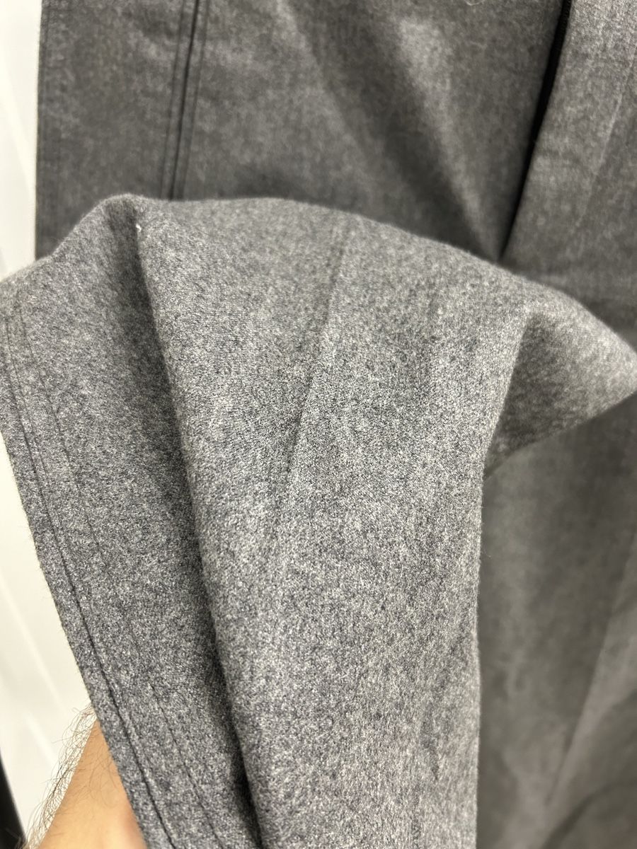 Balenciaga Hosen: Balenciaga Paris Design Hose grau, Viscose – Gebraucht aus Bern von floorball_zoro 3