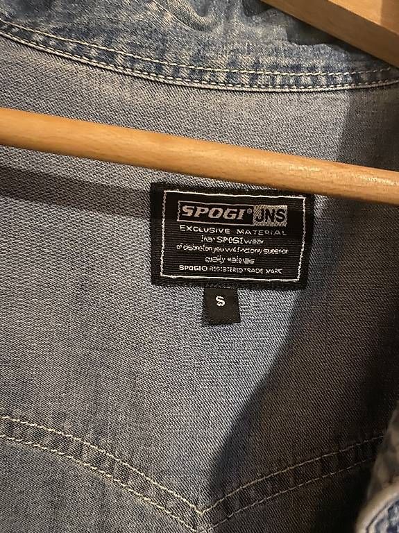 Camicie: Jeansjacke / Hemd Grösse S – Usato da Gipf-Oberfrick venduto da tim_2mkl 1