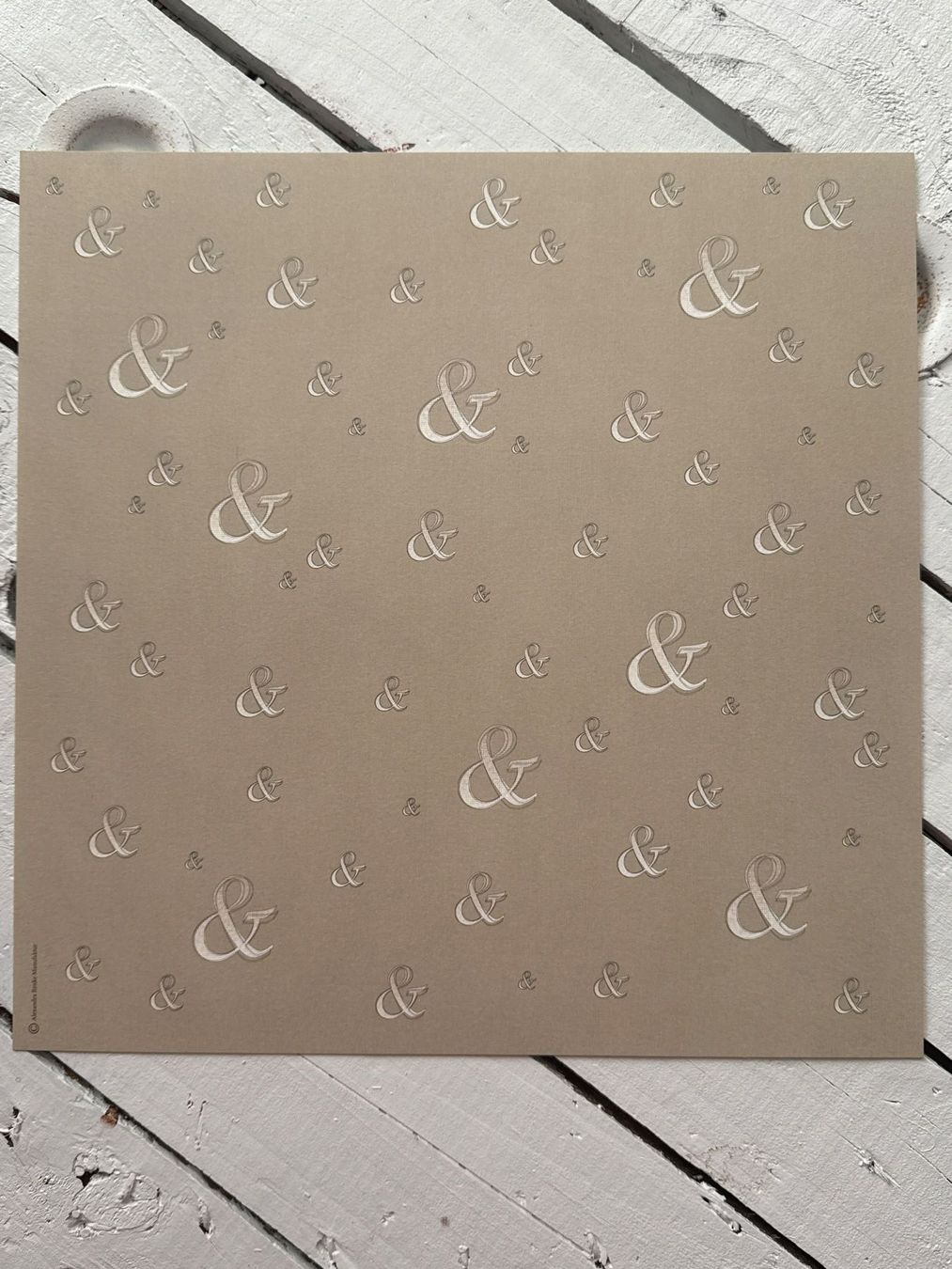 Carta: Renke / Designerpapier "& Ampersand" / P – Nuovo (secondo la descrizione) da Neukirch (Egnach) venduto da muolen