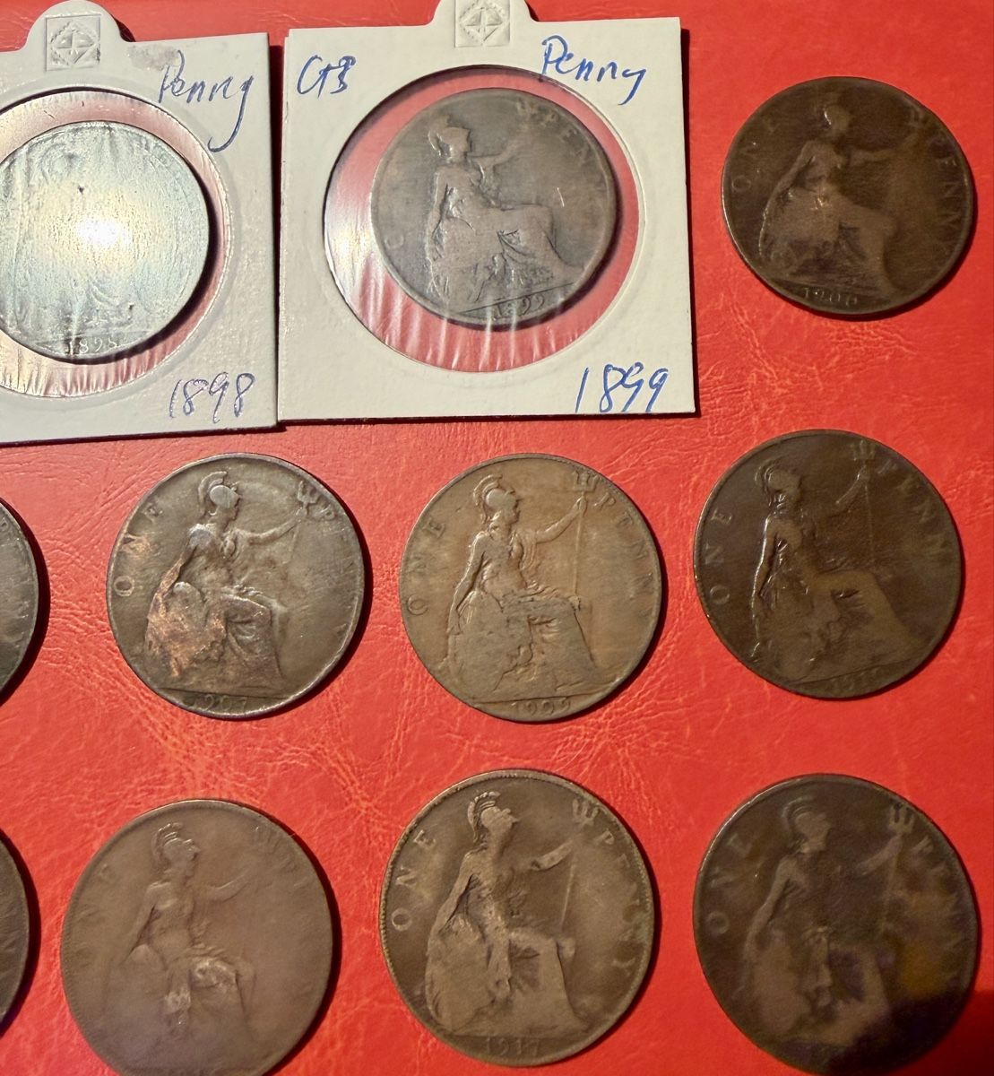 Alle Münzen: Collection de 46 Penny, Angleterre, dès 1875 – Gebraucht aus St-Maurice von SPEKER 4