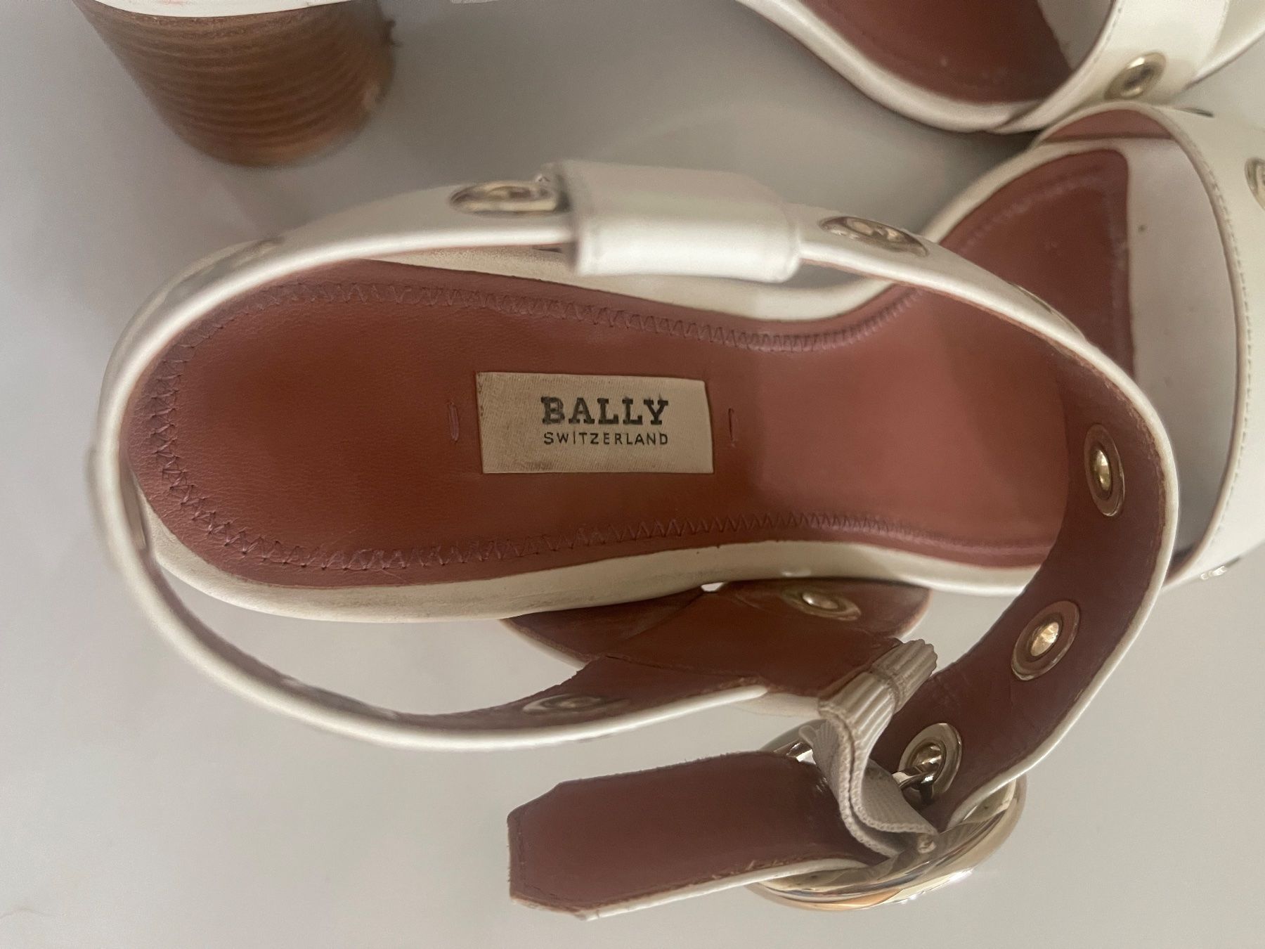 Scarpe da donna: Bally Sandalen, Gr 37 – Usato da Dättwil AG venduto da nika8810 4