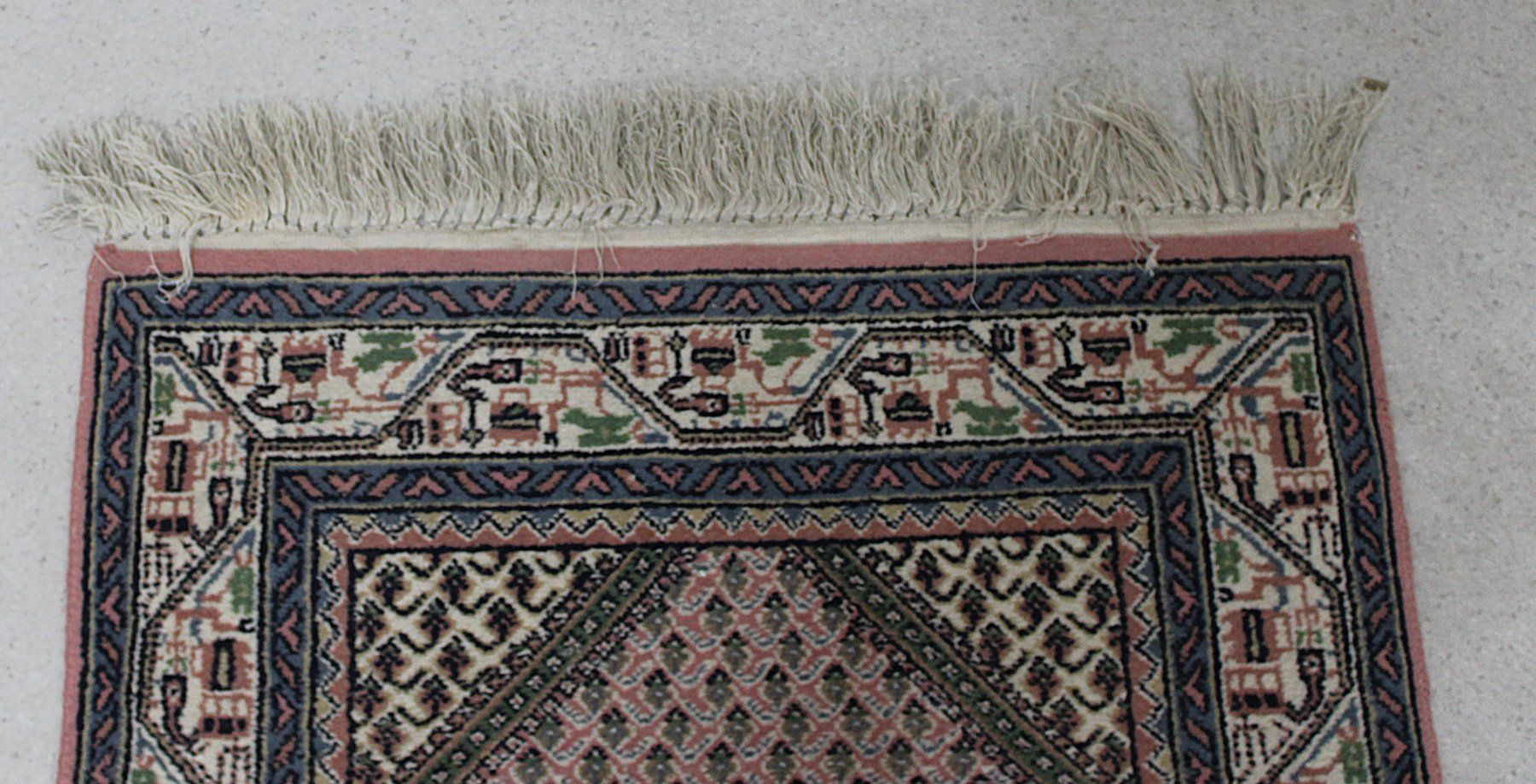 Tappeti: Teppich mehrfarbig in Rosatöne – Usato da Volketswil venduto da brockipfannenstil 3