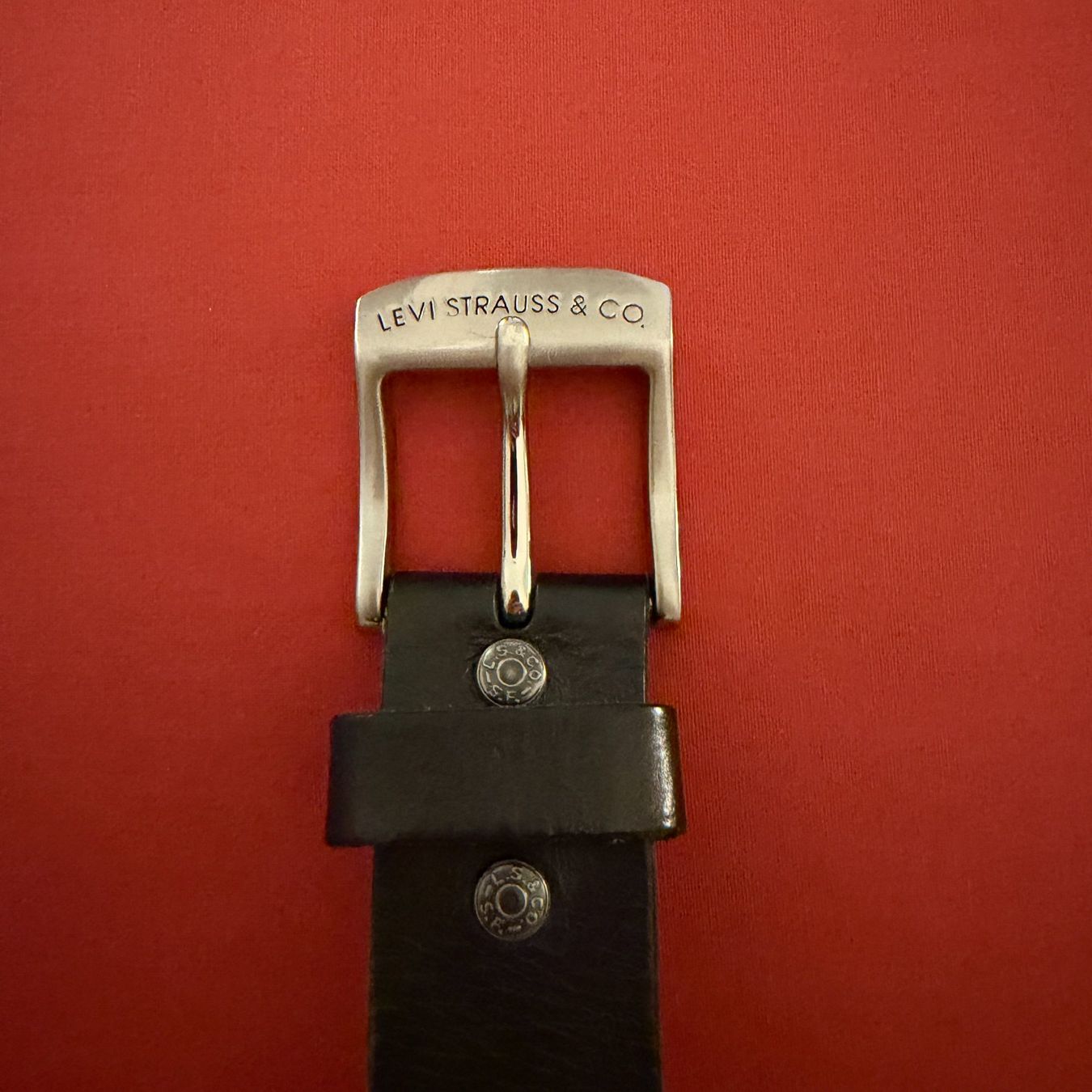 Levi's Cinture: Schwarzer Ledergürtel "Levi's" – Usato da Stäfa venduto da britsch57 1