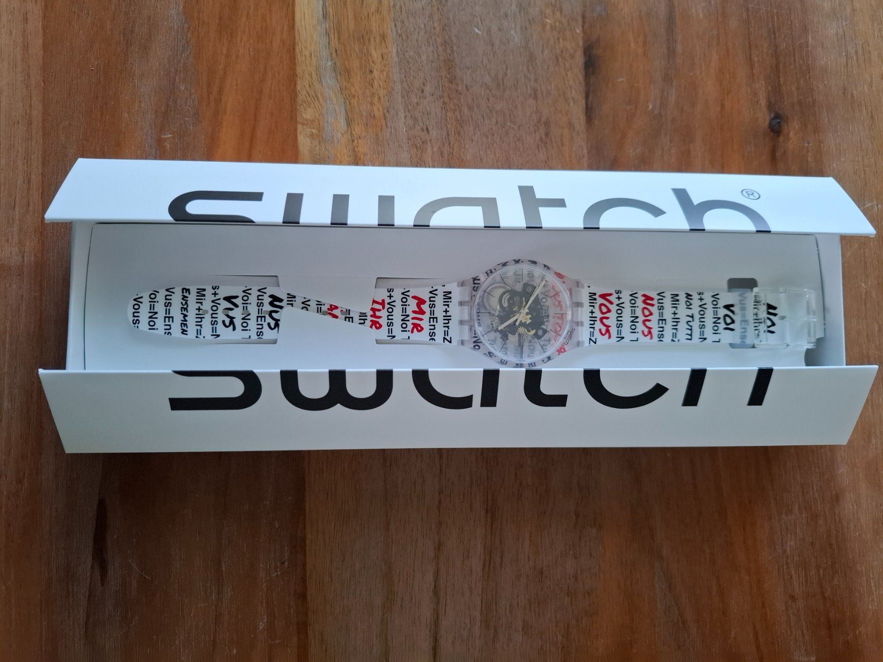 Swatch Bracciali & Braccialetti: Swatch Aktionärsuhr 2026 – Nuovo e nell'imballaggio originale da zollikerberg venduto da Momi6