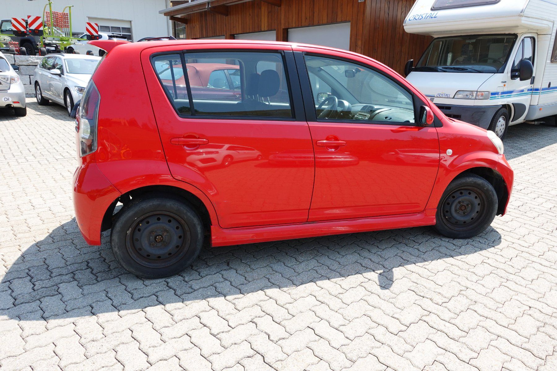 Daihatsu Autos: Daihatsu Sirion 1.3 AWD – Gebraucht aus Rüegsbach von Garage3418 4