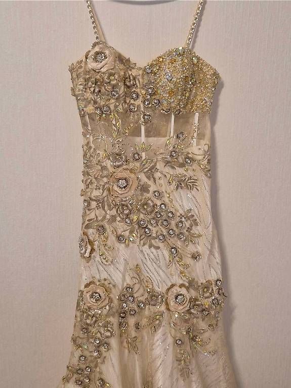 Kleider: Robe de soirée – Gebraucht aus Lausanne von M.RAD 4