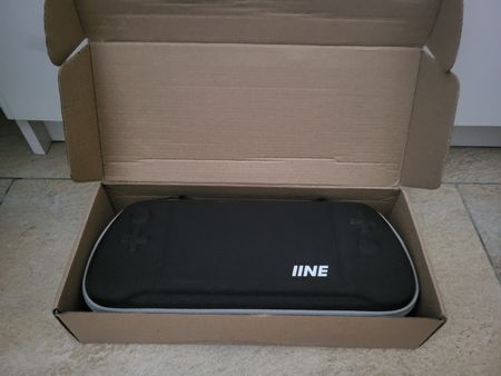 IINE Travelbag for Nintendo Switch