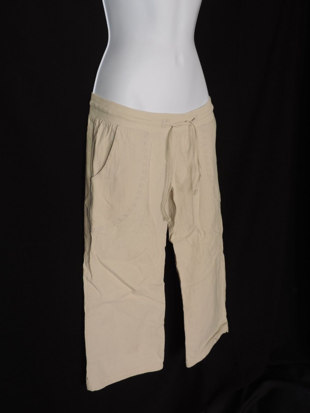 Hosen: pantacourt vero moda beige – Gebraucht aus Genève von Axelle333 7