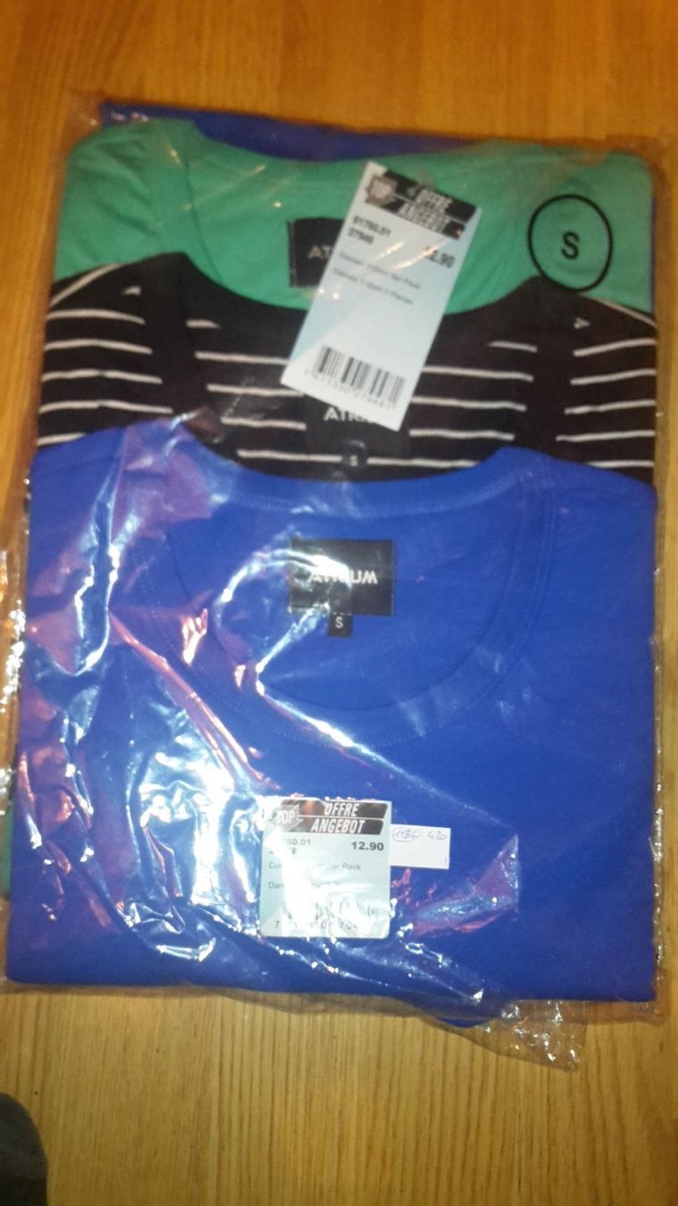T-Shirts: T-shirt Dreierpack – Neu und originalverpackt aus Schwarzenburg von Sunny0290