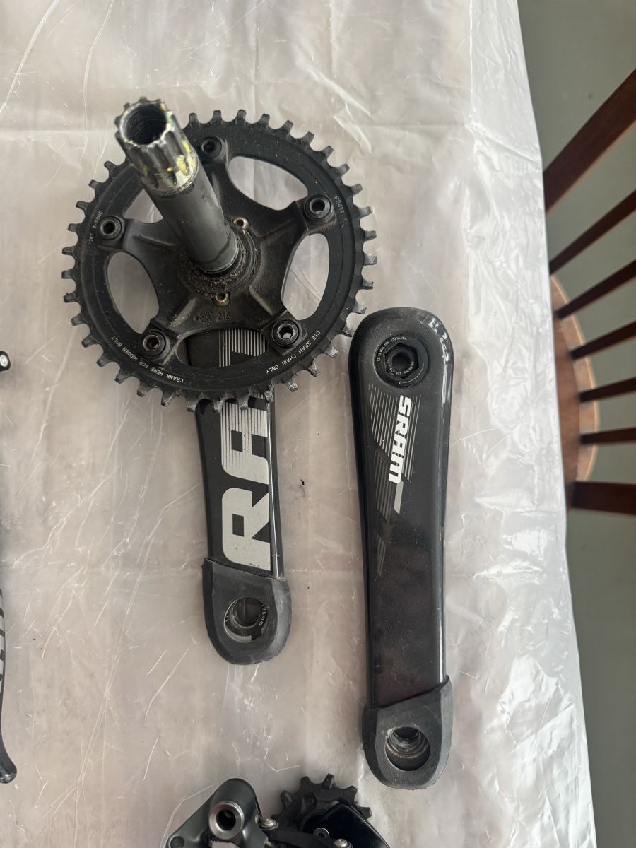 Sram Pièces détachées: Sram 1x11 red / force – D'occasion à Zürich par IMP 1