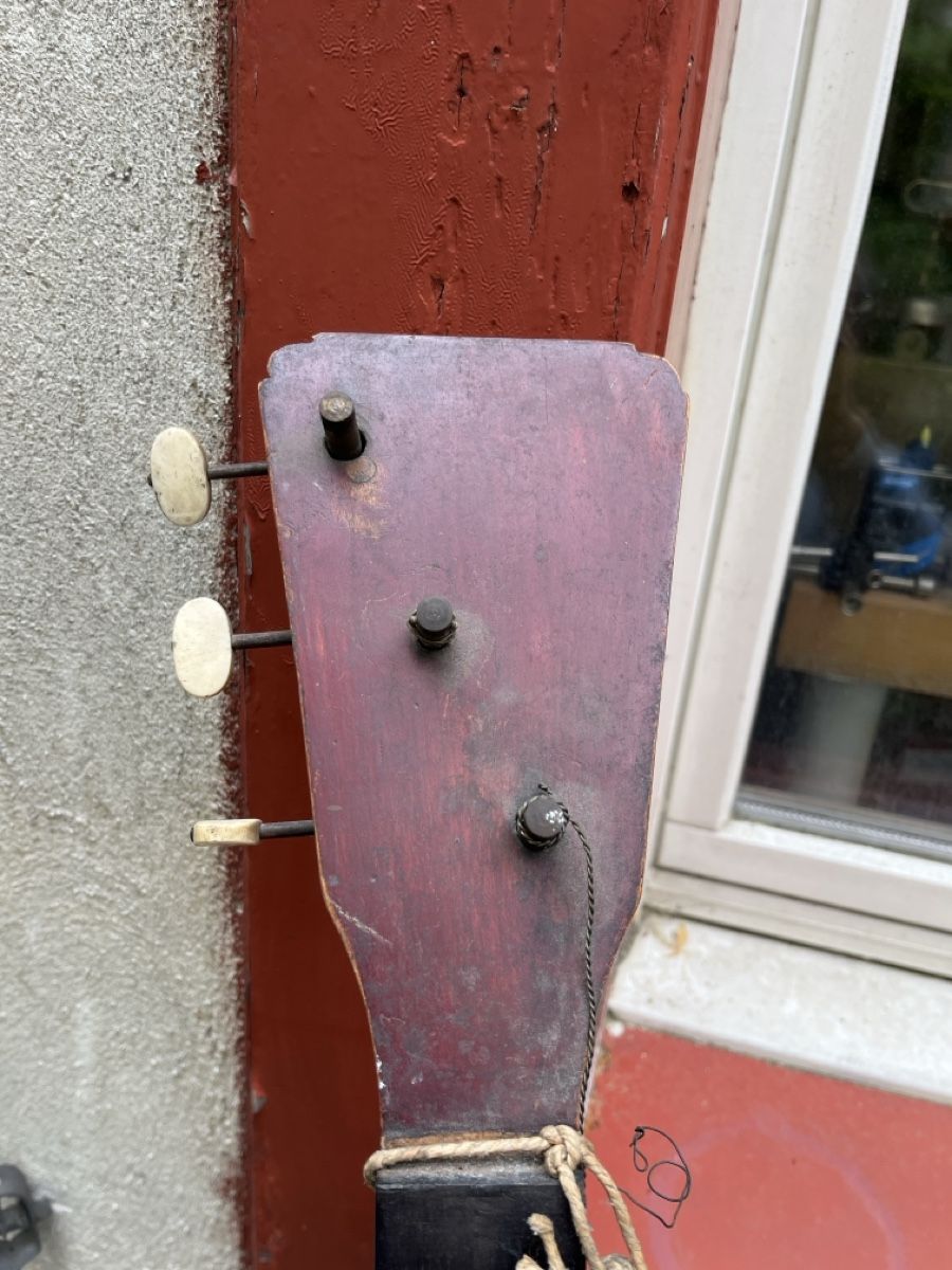 Strumenti musicali: Balalayka Bass – Usato da Basel venduto da tiges-21 3