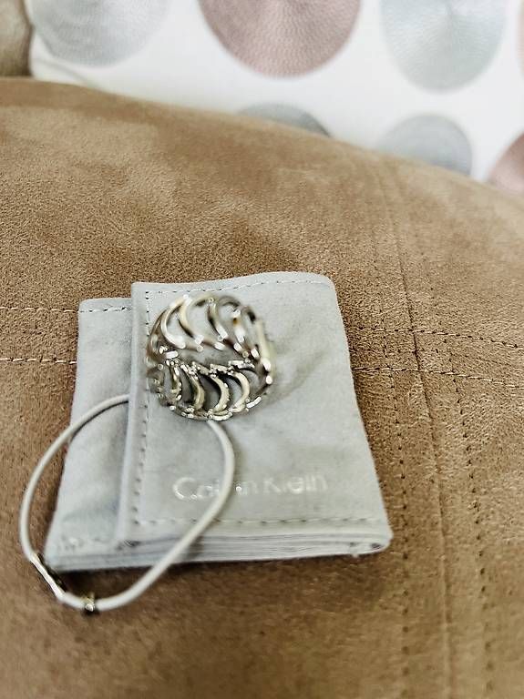 Anelli: BAGUE Calvin Klein argenté, taille 52 – Usato da Echallens venduto da fayetrahel