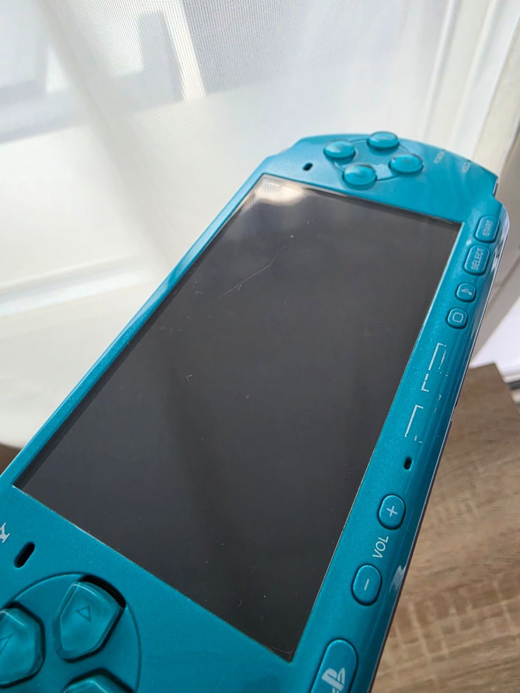 Sony Consoles: Sony PSP Playstation Portable 3000er Modell – D'occasion à Sempach par Knuckles17 2