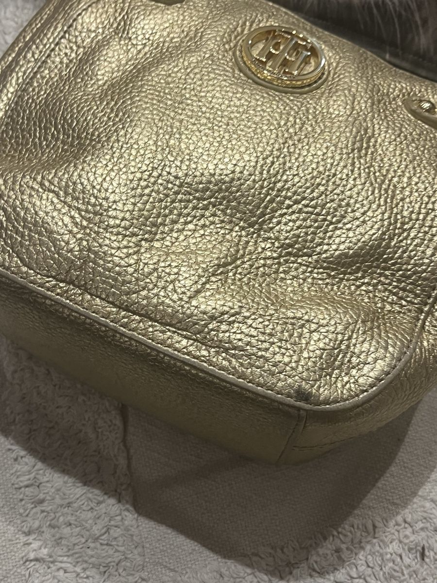 Tommy Hilfiger Borse da donna: Tommy Hilfiger Handtasche Gold – Usato da Turgi venduto da SvetlaM 3